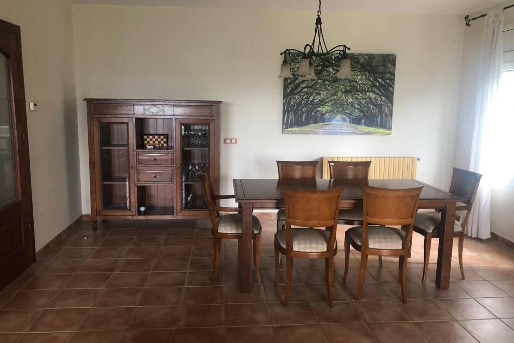 شقة بيغور  في Apartamento Con Vistas A La Montana المظهر الخارجي الصورة